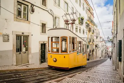Summer local trip tips: Manage hot weather travel guide